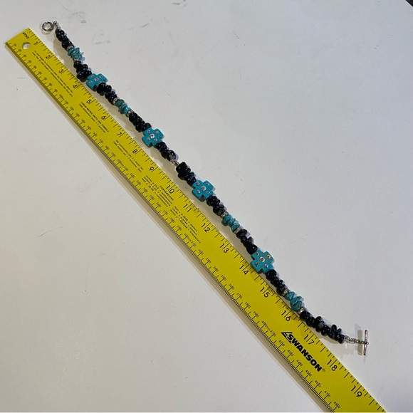 Stone and rhinestone cross necklace shades of blue, 18”, toggle clasp GUC - Picture 3 of 4